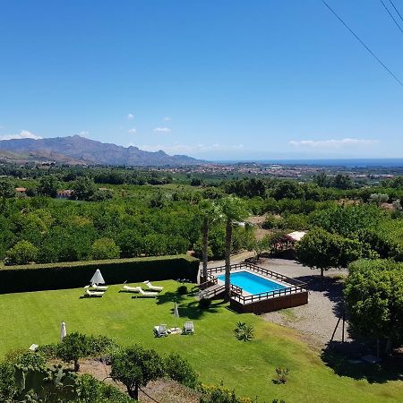 Agriturismo Le Case Di Civi Mascali Eksteriør billede