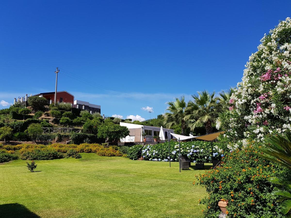 Agriturismo Le Case Di Civi Mascali Eksteriør billede