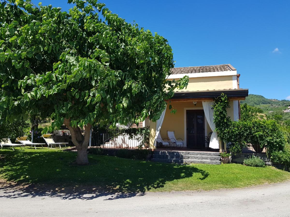 Agriturismo Le Case Di Civi Mascali Eksteriør billede