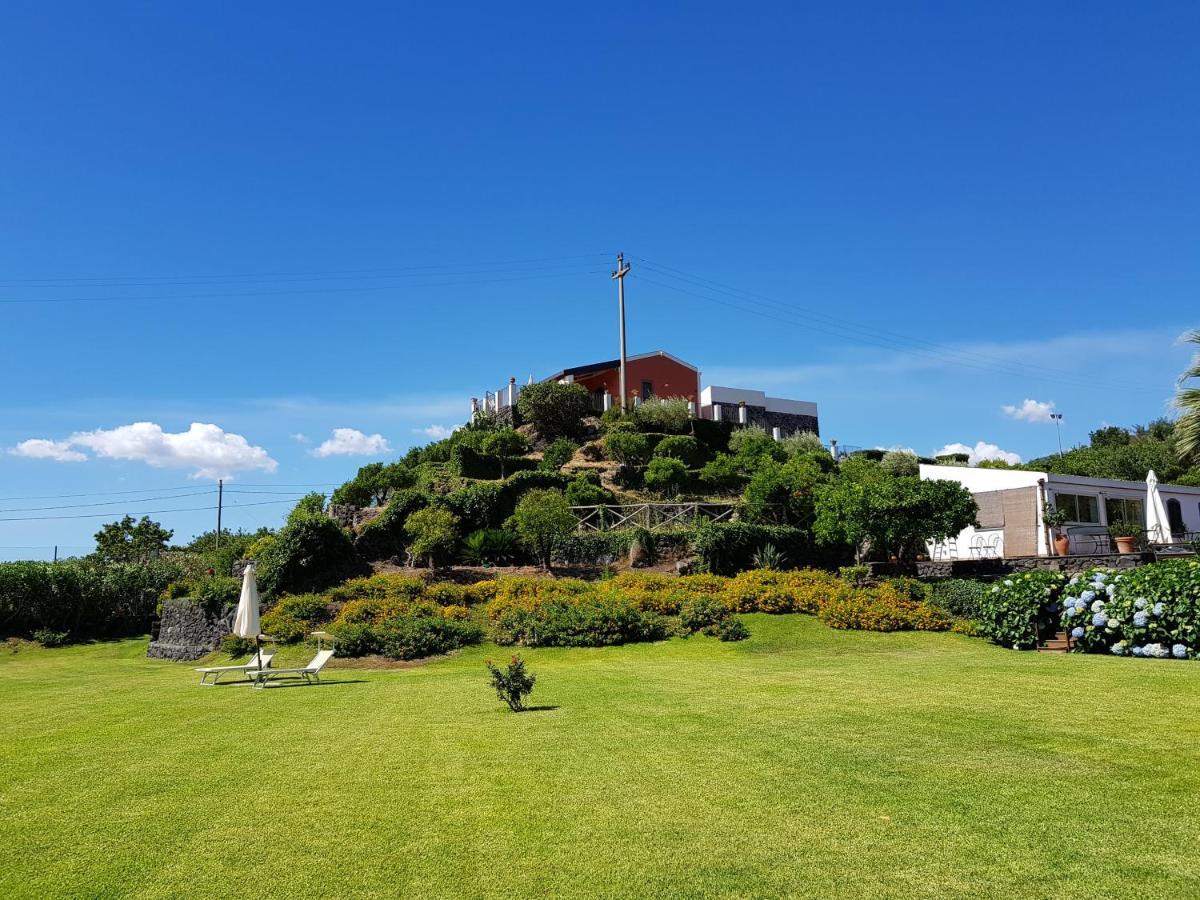 Agriturismo Le Case Di Civi Mascali Eksteriør billede